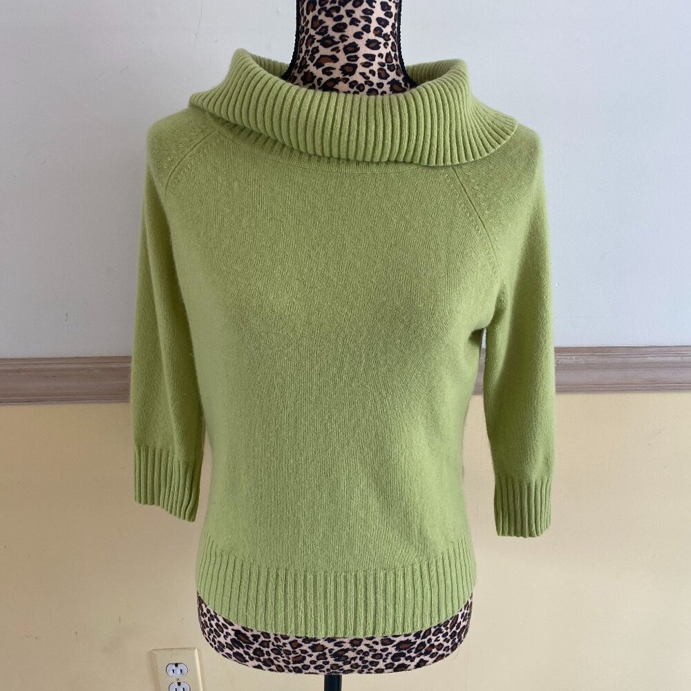 Lord &‎ Taylor Women's Two Ply Cashmere 3/4 Sleeve Cowl Neck Sweater L2